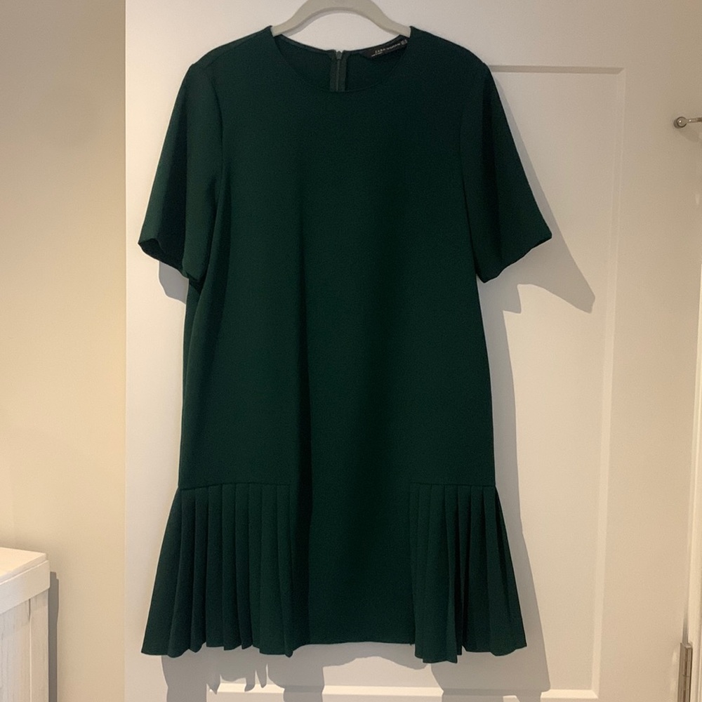 Green Zara Dress. Size Medium.